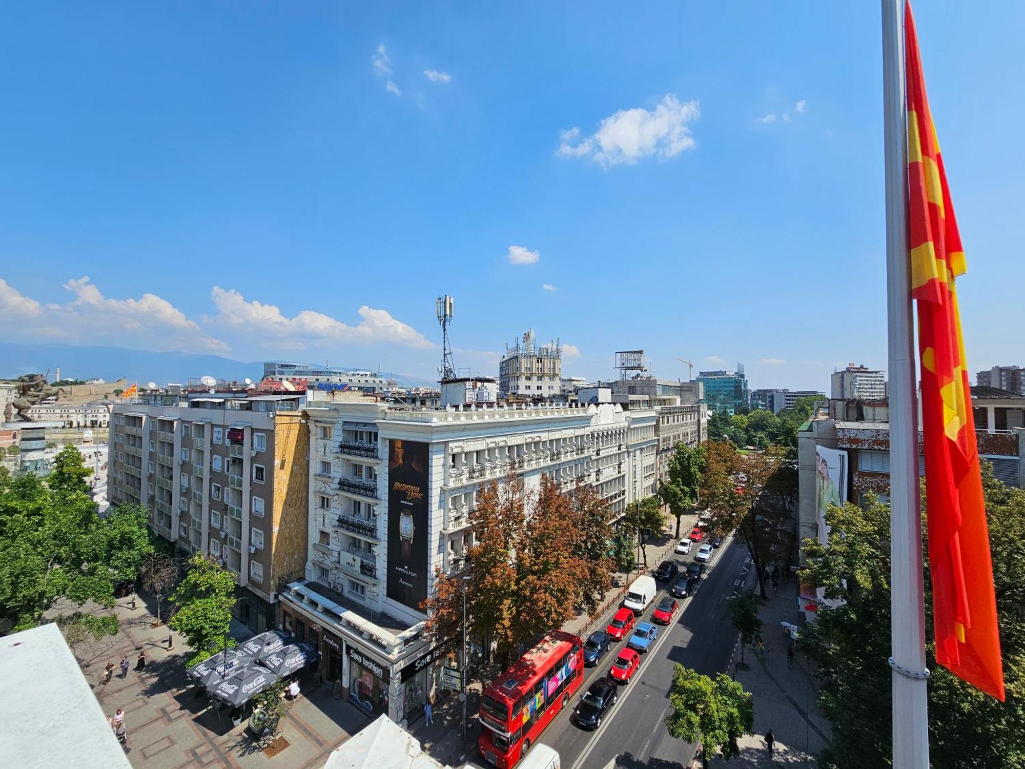 Fantazy Apartment Main Square スコピエ エクステリア 写真